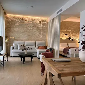 Redes Royale By Misterhost Apartment